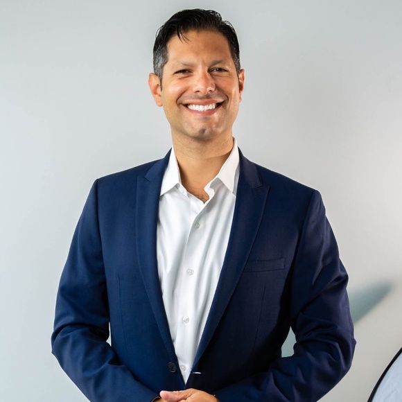 Meet your Posher - Picture 1 of 1